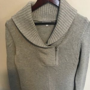 GAP Sweater